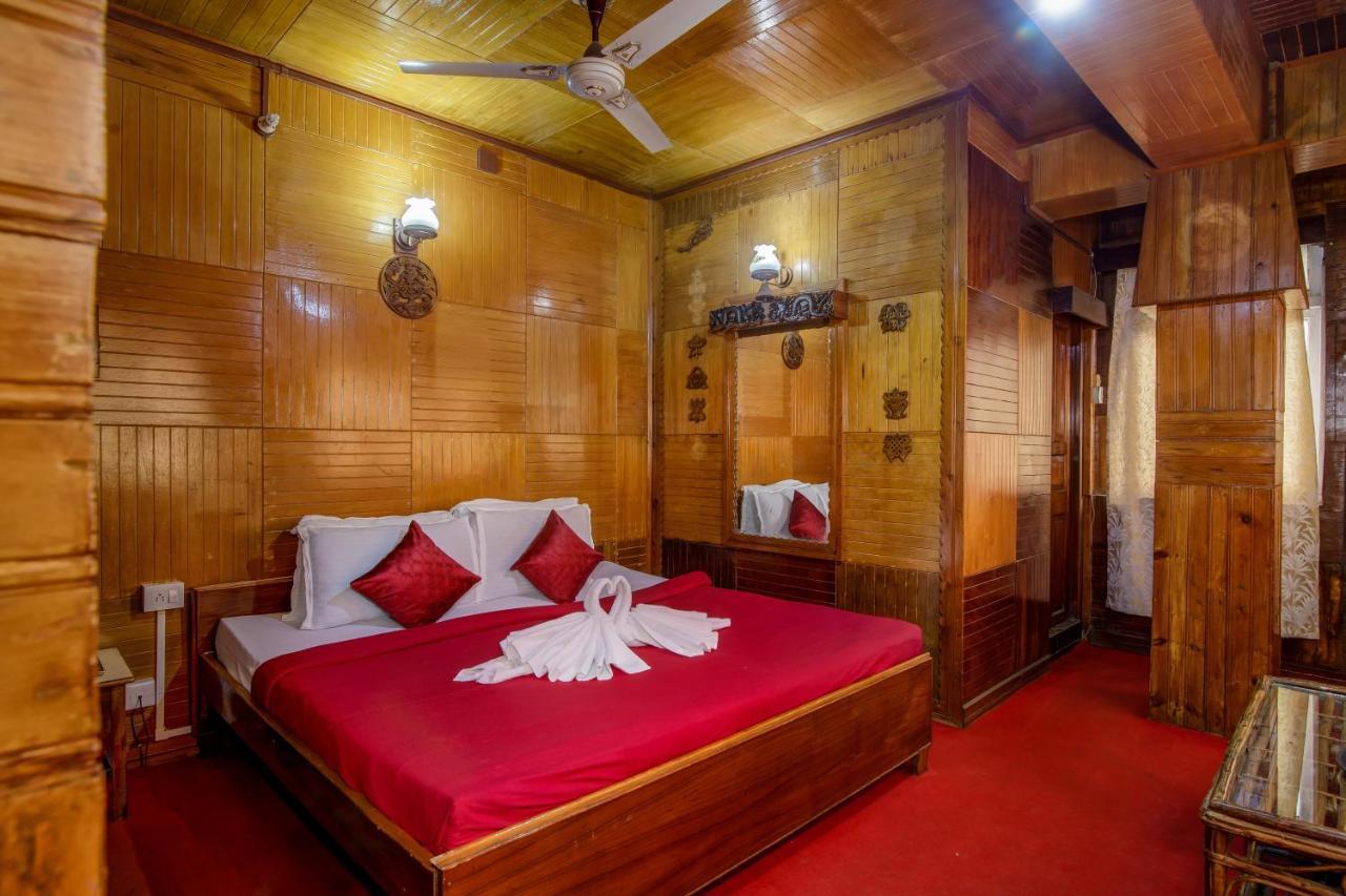 Montis Soyang Premium Heritage Hotel Гангток Экстерьер фото