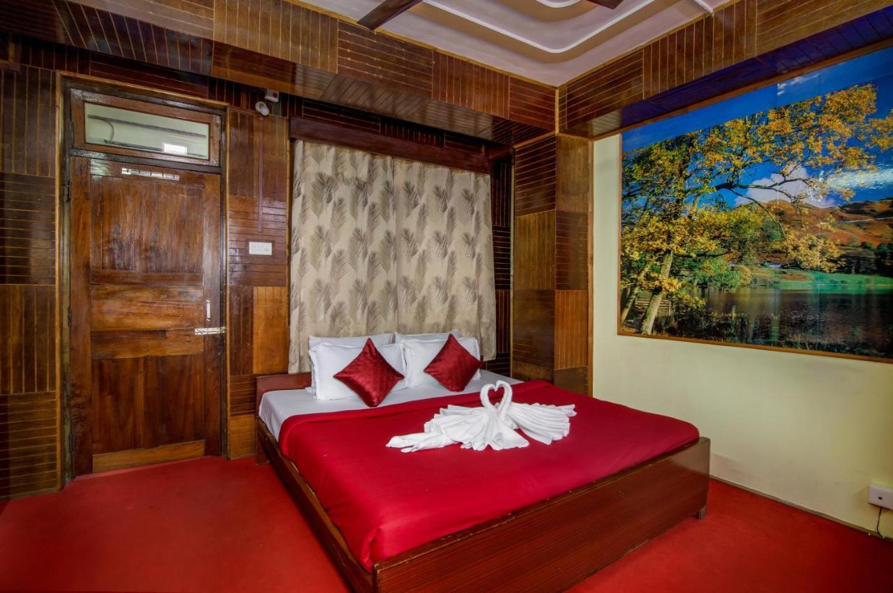 Montis Soyang Premium Heritage Hotel Гангток Экстерьер фото
