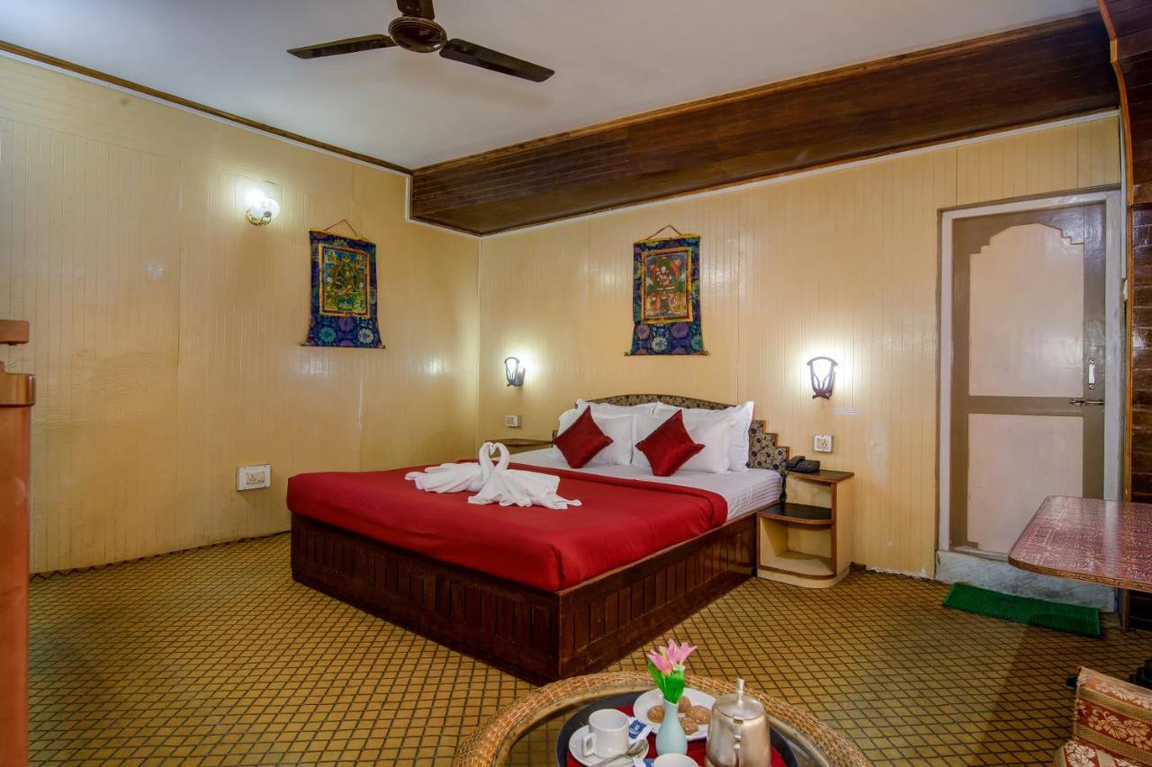 Montis Soyang Premium Heritage Hotel Гангток Экстерьер фото